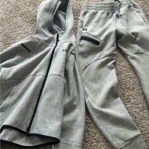 Under Armour Heather Gray Hoodie